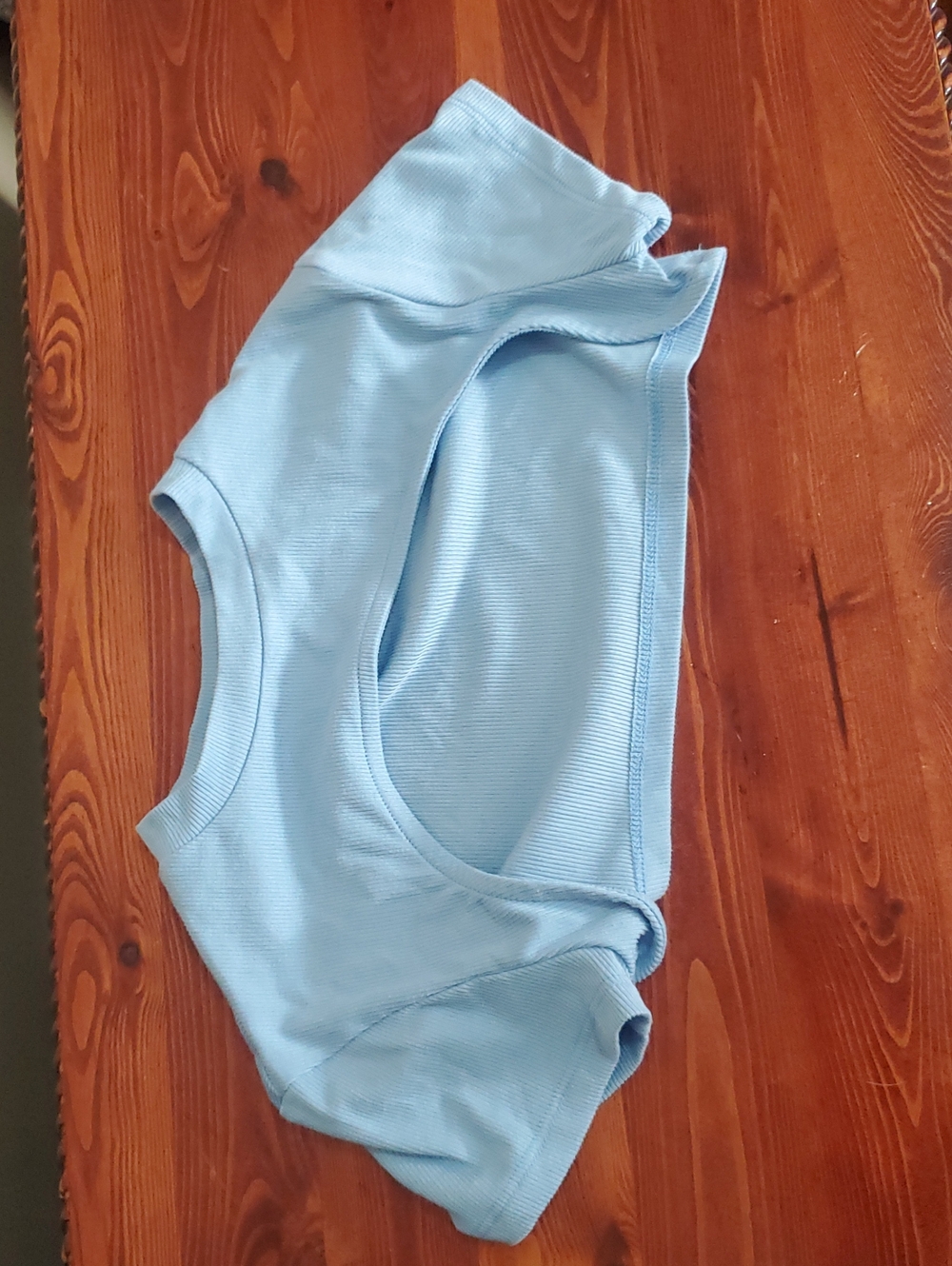 Streetwear Sociefy Light Blue Crop Top Size Small